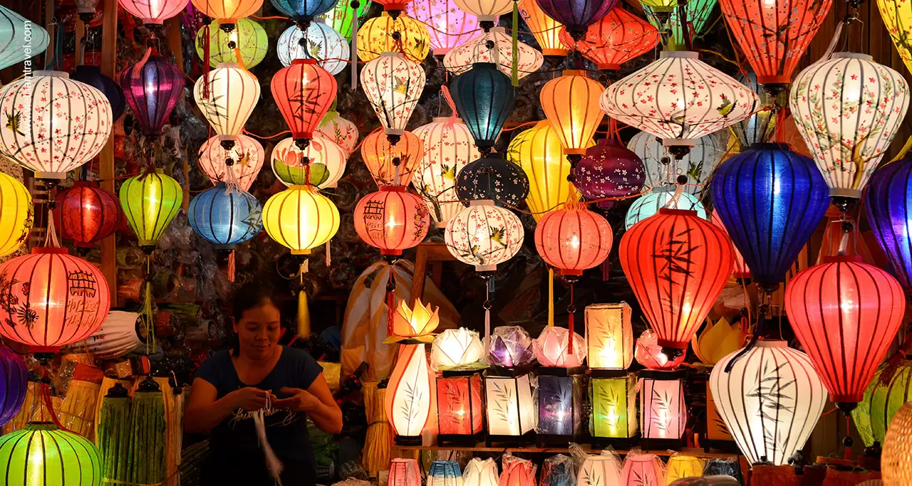 full moon festival in Hoi An