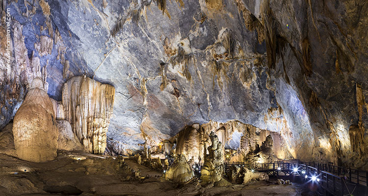 Vietnam-Quang-Binh-Quang-Tri-Paradise-Cave-2