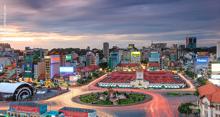 Vietnam-Saigon-Ben-Thanh-Market-3