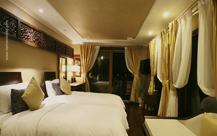 Halong-Violet-Cruise-5