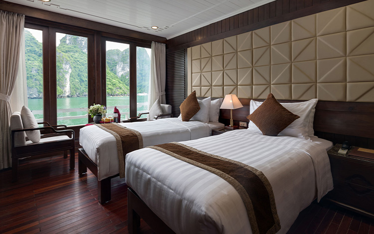 Deluxe Connecting 4 pax