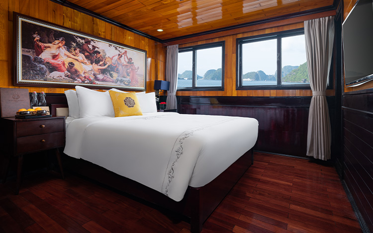 Executive Suite Cabin