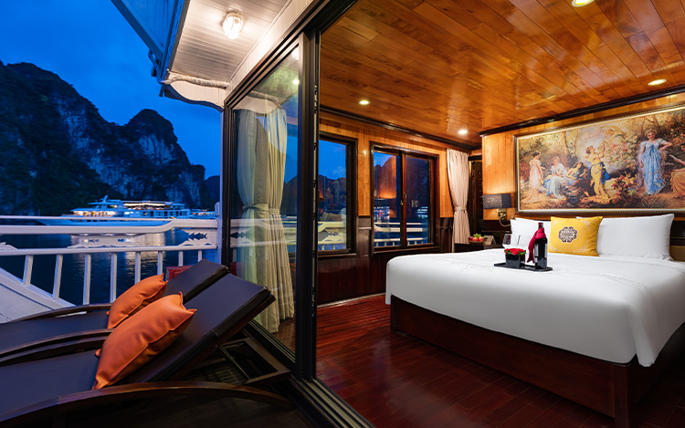 Hera Suite Cabin