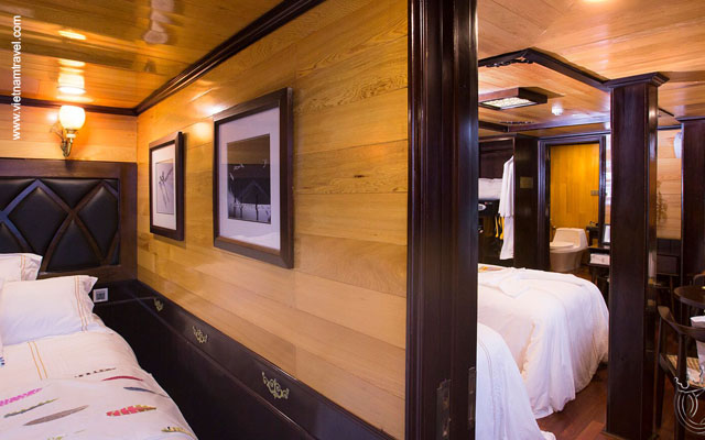 Junior Connecting Suite