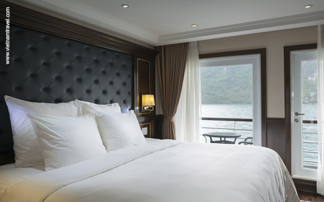 Elegance Balcony Suite
