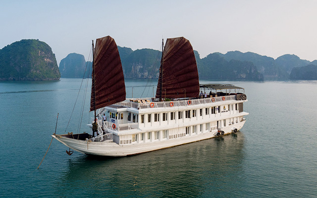Garden Bay Legend Cruise 1