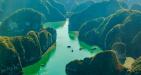 sightseeing-flight-over-halong-bay-5