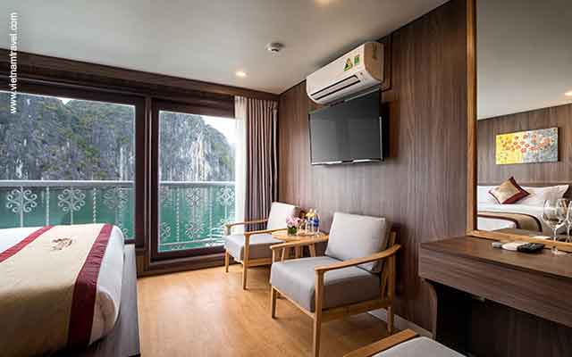 UniCharm Terrace 3 Pax