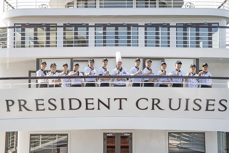 Farewell-President Cruise-vietnamtravel