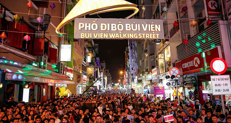 BUI VIEN WALKING STREET