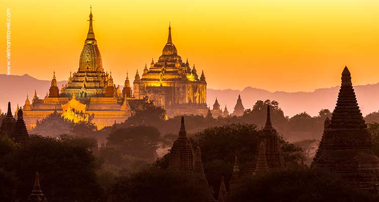 Myanmar-Bagan-Ananda-temple--2