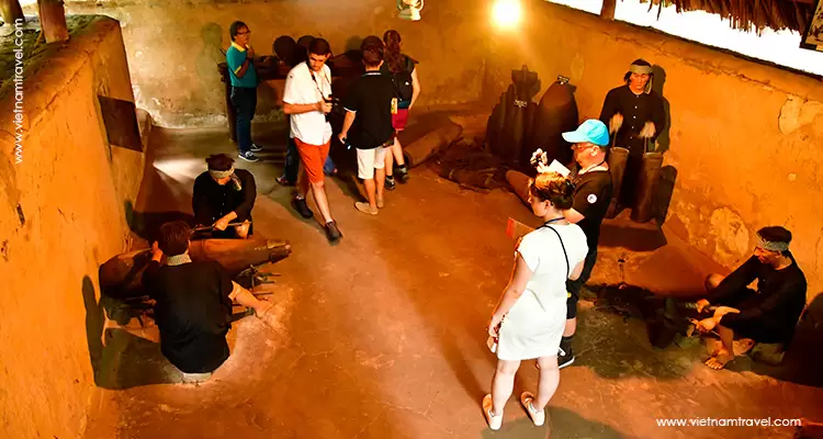 Chu Chi tunnels or Cu Chi tunnels - Which one is right name?