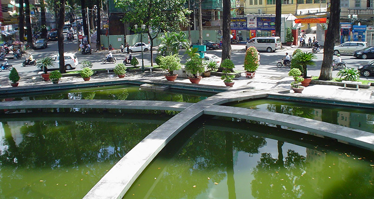 TURTLE LAKE- HO CHI MINH- VIETNAM