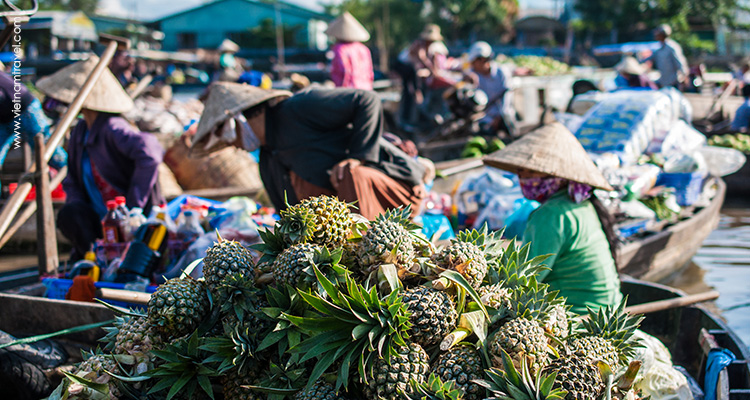 Day 11: Can Tho – Cai Rang Floating Market – Fly to Phu Quoc.