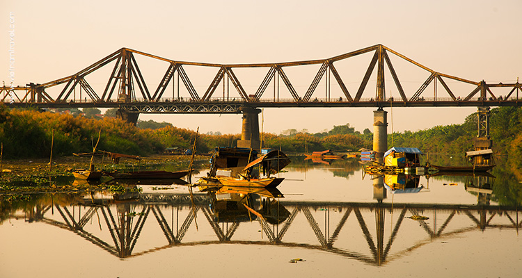 Long Bien Bridge - one of must-see place on the tourist map of Hanoi