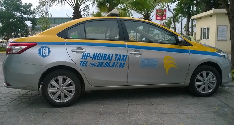 How to get to Hanoi City from Airport- Private car