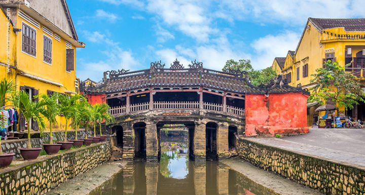 The Japanese Covered Bridge is a symbol of Hoi An