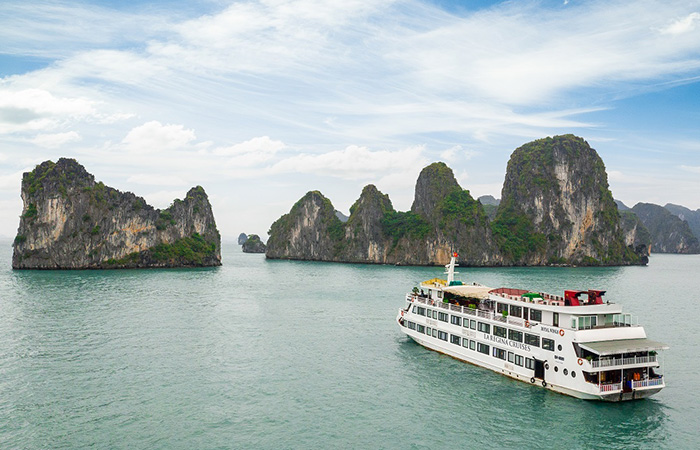Royal-Halong-Cruise2