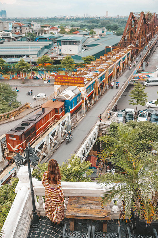 Long Bien bridge