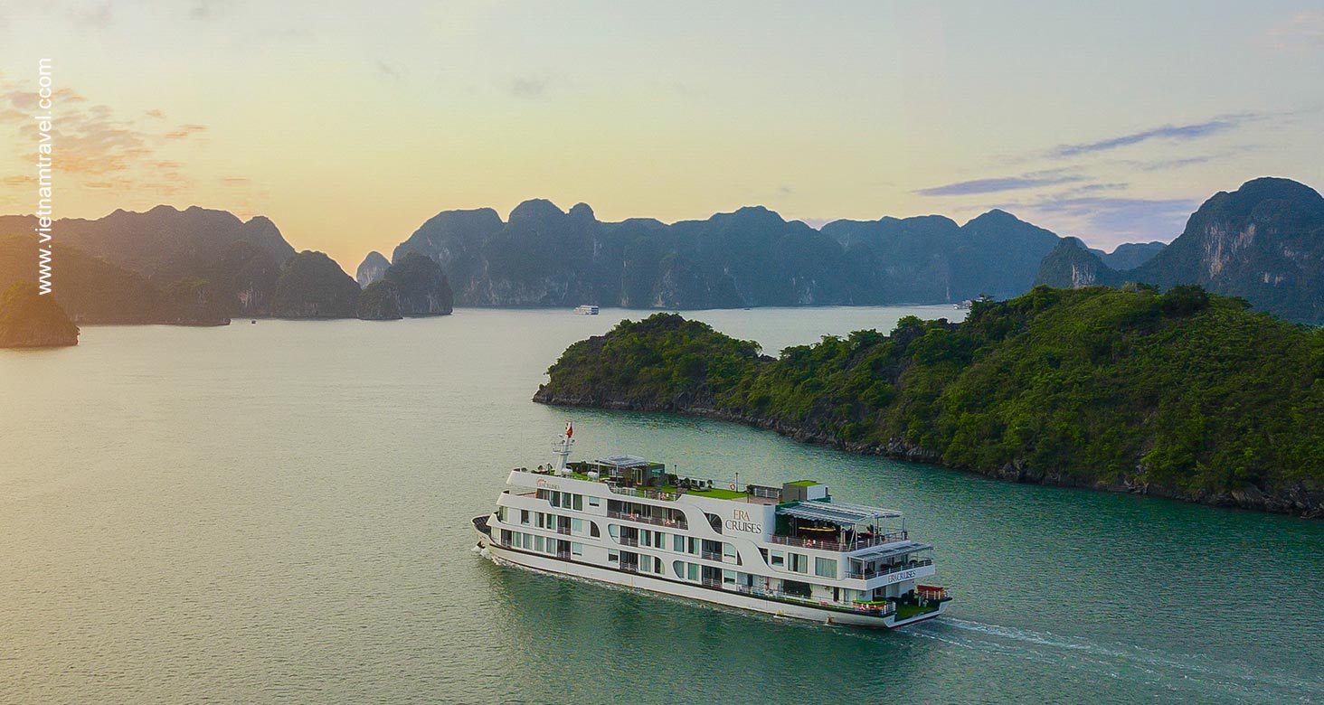 10 Best Luxury Cruise in Ha Long Bay [Updated 2024 ]