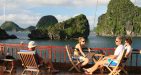 Family-travel-halong-vietnam-with-kids
