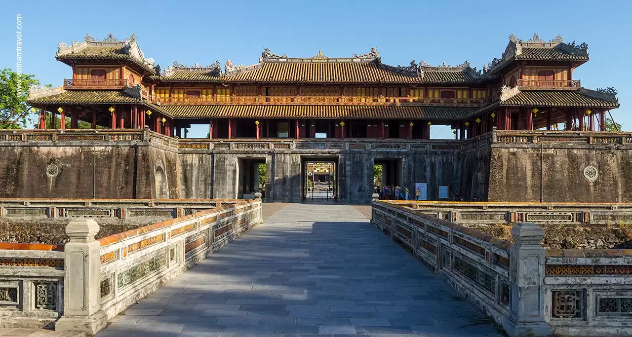 Lau Ngu Phung in Imperial Citadel 