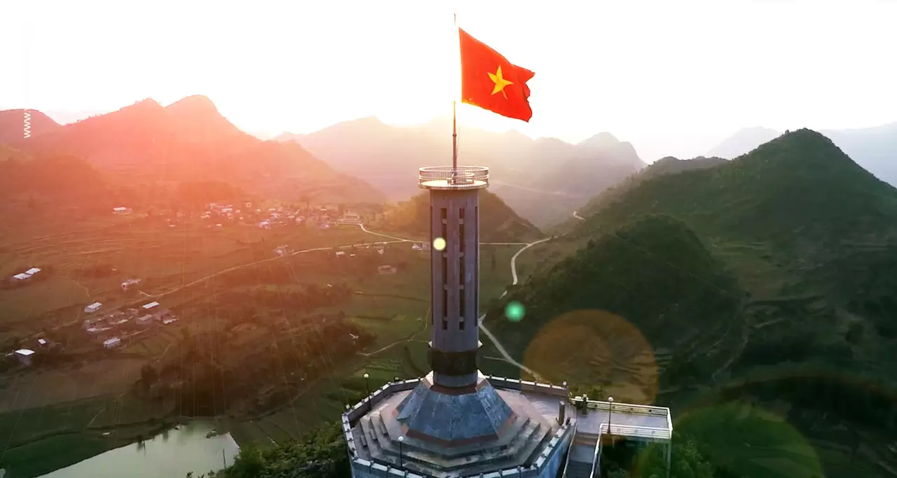 Lung Cu Flag Tower