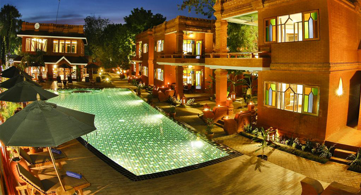 ananta-bagan-hotel-4