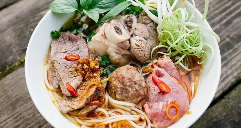 Bun Bo Hue (Vietnam) - The Best Soup in The World