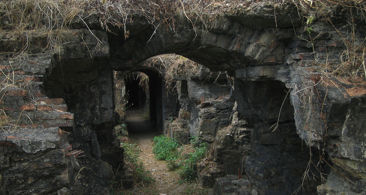 DMZ-Day-Tour-from-Hue-5