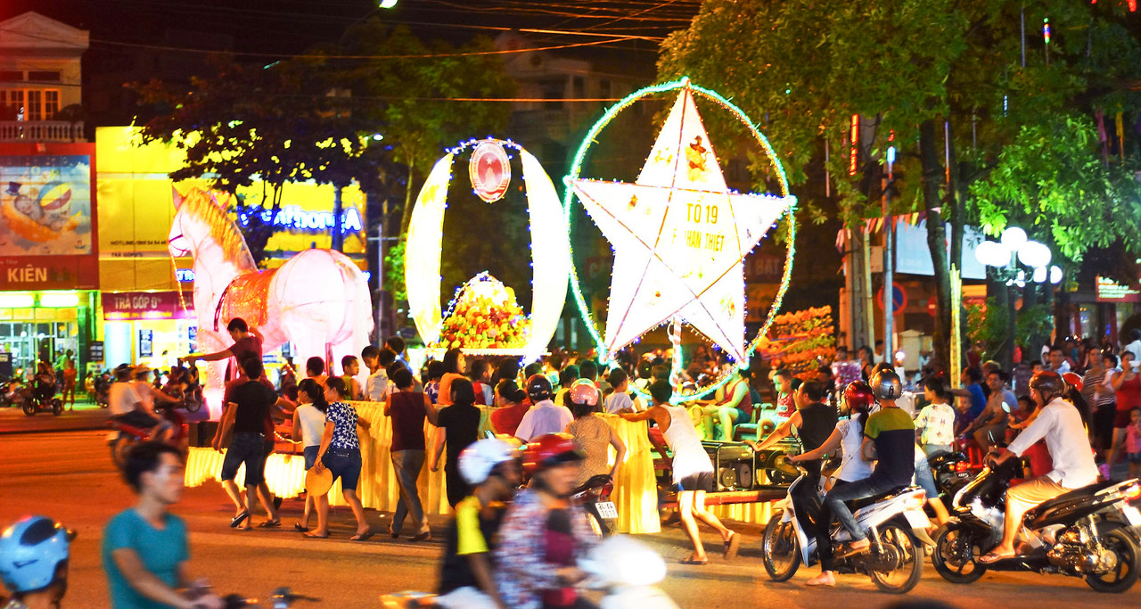 Lantern parade