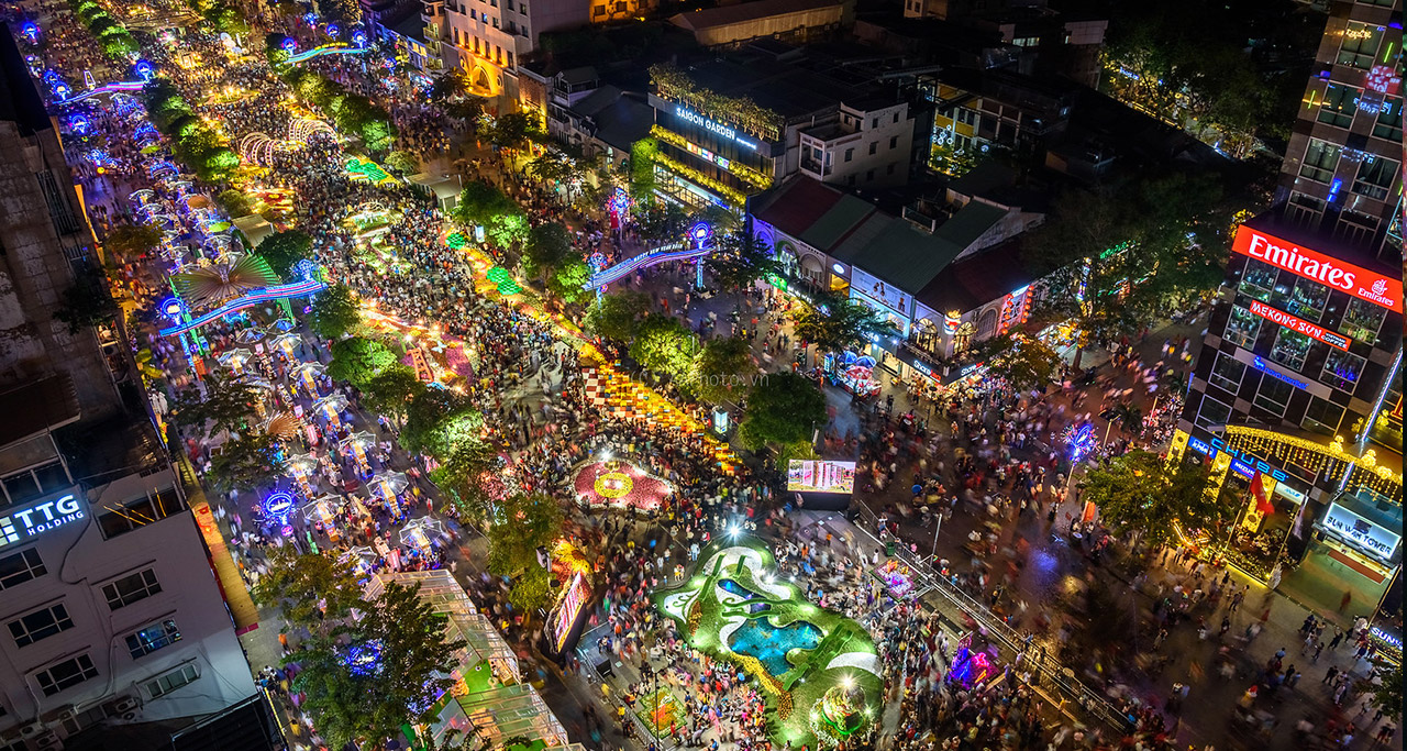 full moon festival in Ho Chi Minh City