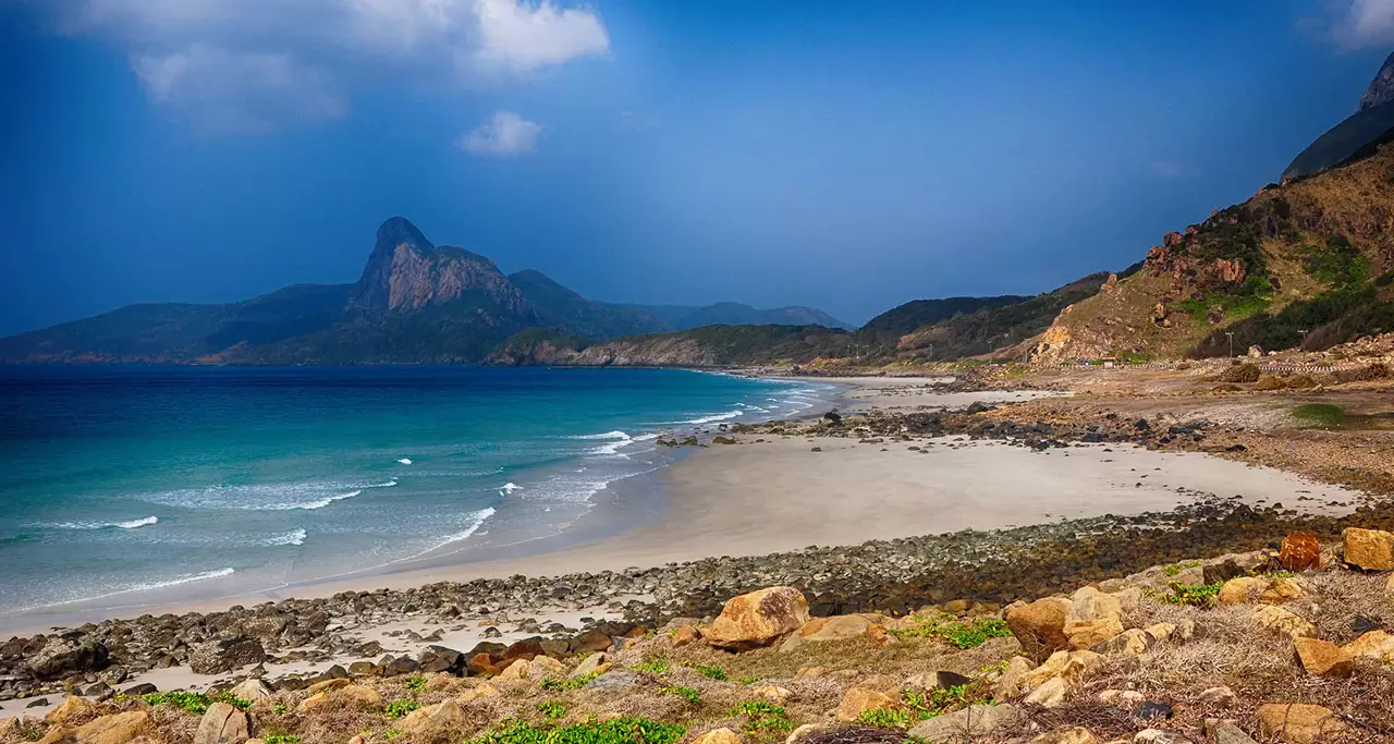 Bai Nhat Beach