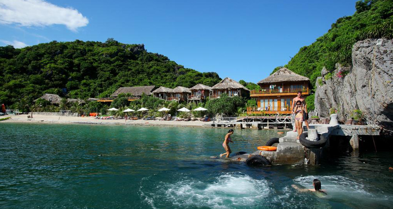 Monkey Island resort