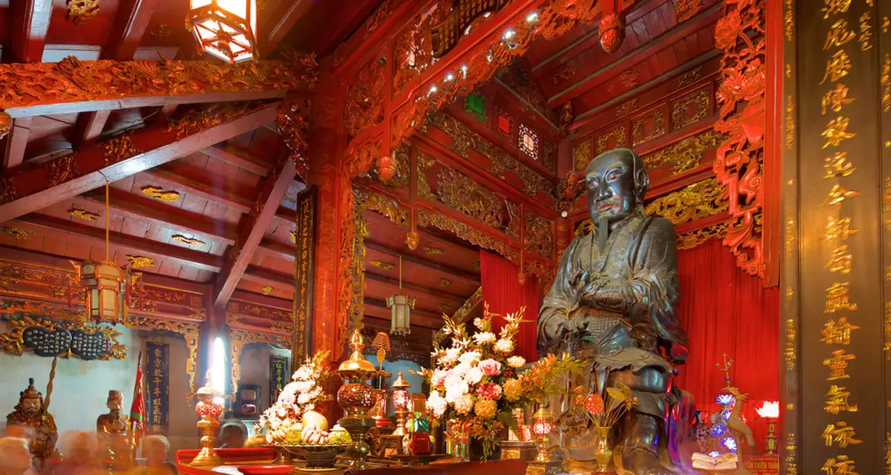 Inside of Quan Thanh Temple