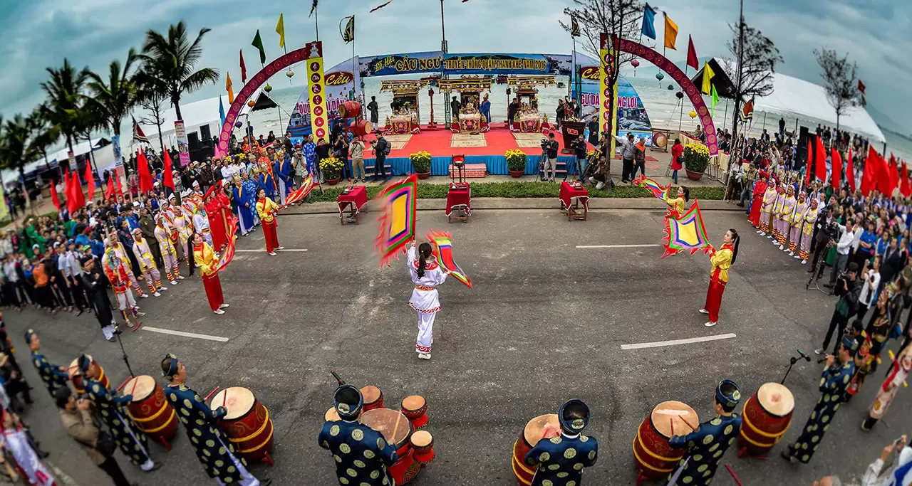 Cầu Ngư Festival