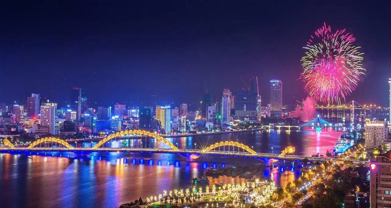 Fireworks are displayed in Da Nang City on the occasion of International New Year