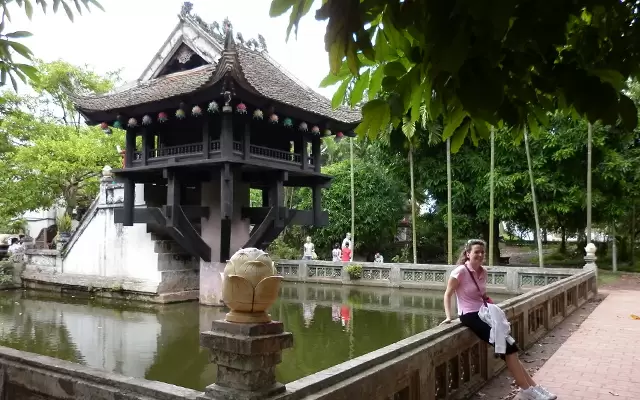 One Pillar Pagoda, Hanoi