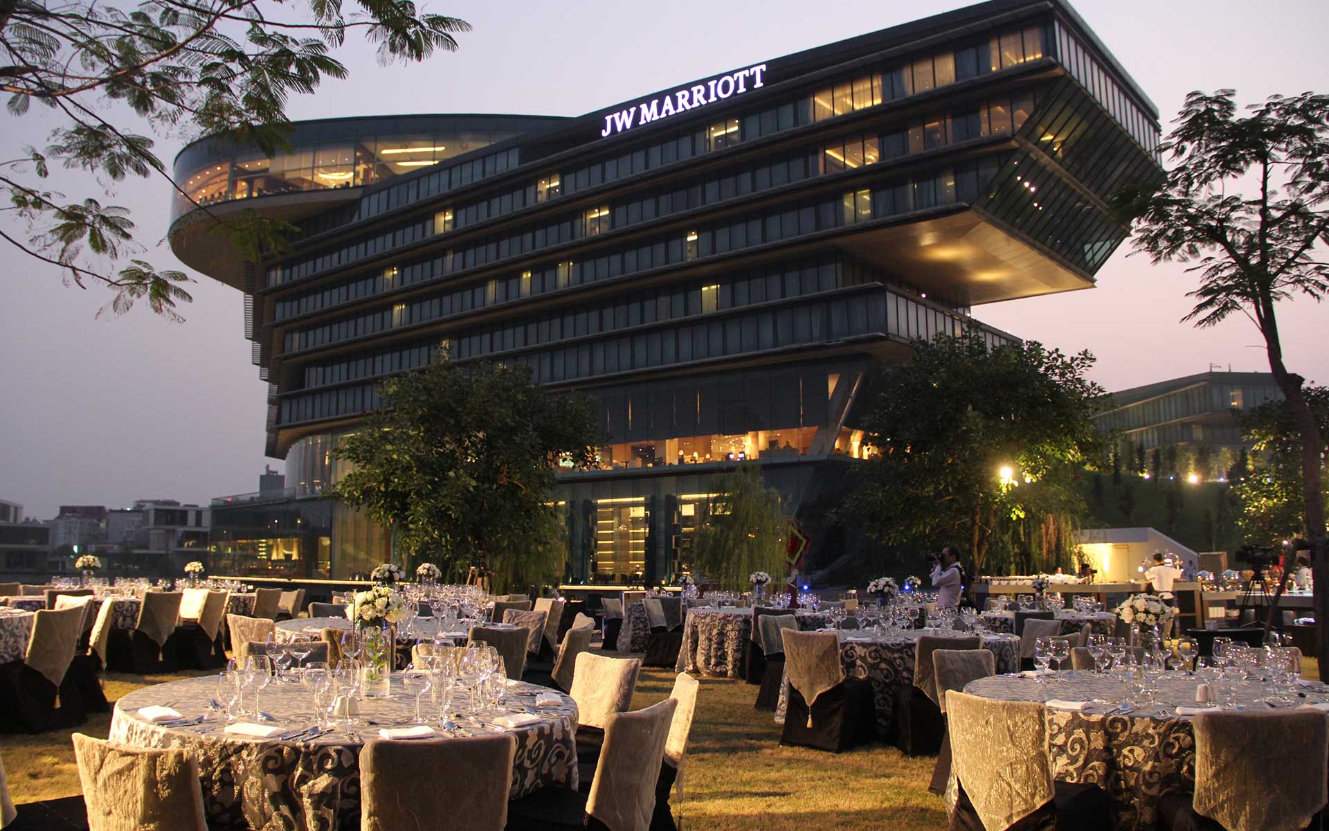 JW Marriott Hotel Hanoi - a 5 star hotel in Hanoi