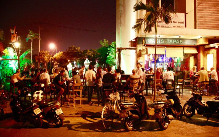 Oasis Tapas Bar is one of the most favorite expat bars & club in Danang