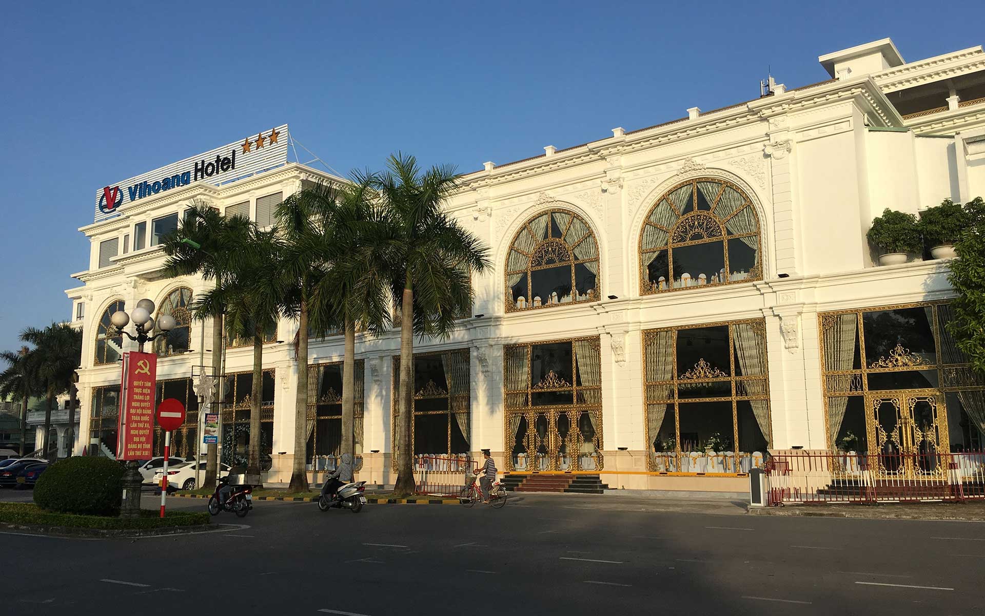 Vi Hoang Hotel