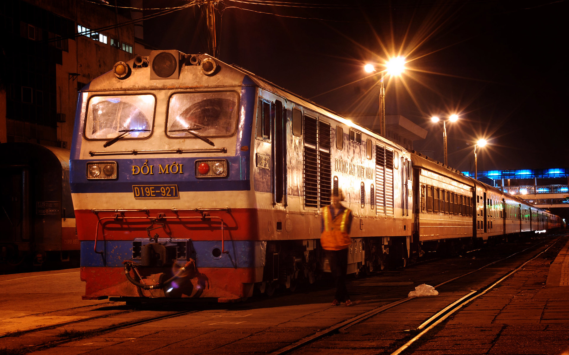 train from hanoi to Nam Dinh