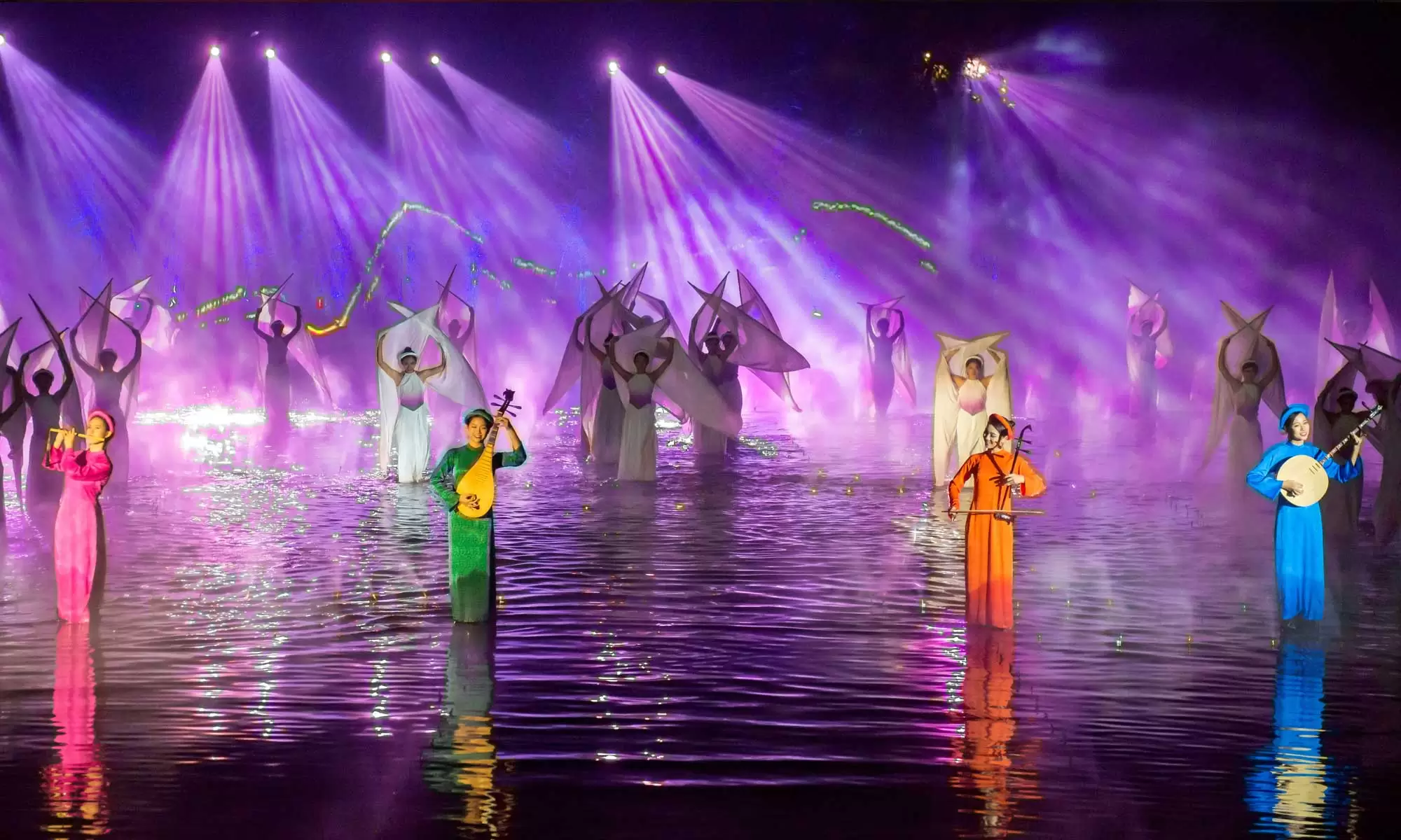 The Quintessence of Tonkin Show - A cultural experience in Hanoi 