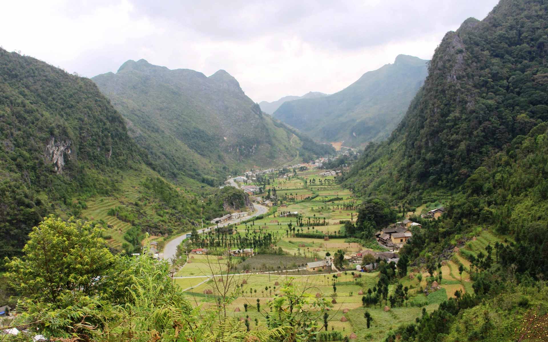 Sung La Valley