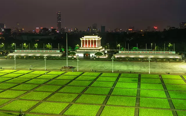 Ho Chi Minh Mausoleum – Solemnly Historic Attraction in Hanoi