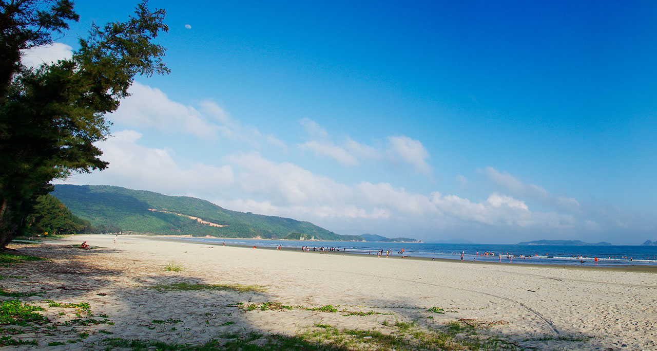 Ngoc Vung Beach