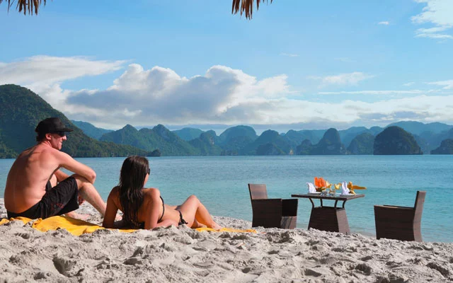 Best Beaches In Halong Bay, Vietnam