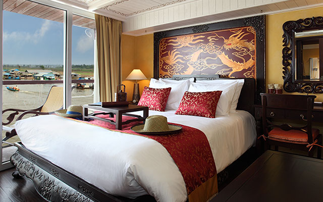 Signature Suite
