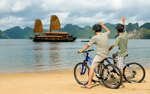 Explore Halong Bay's Best Time to Visit