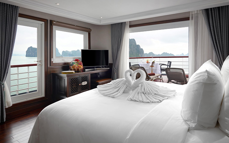 Captain's View Grand Suite